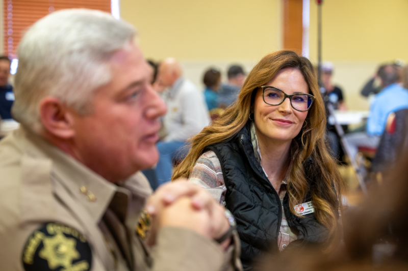 Commissioner Bobbie Daniel conversates at Palisade Round Robin event. 