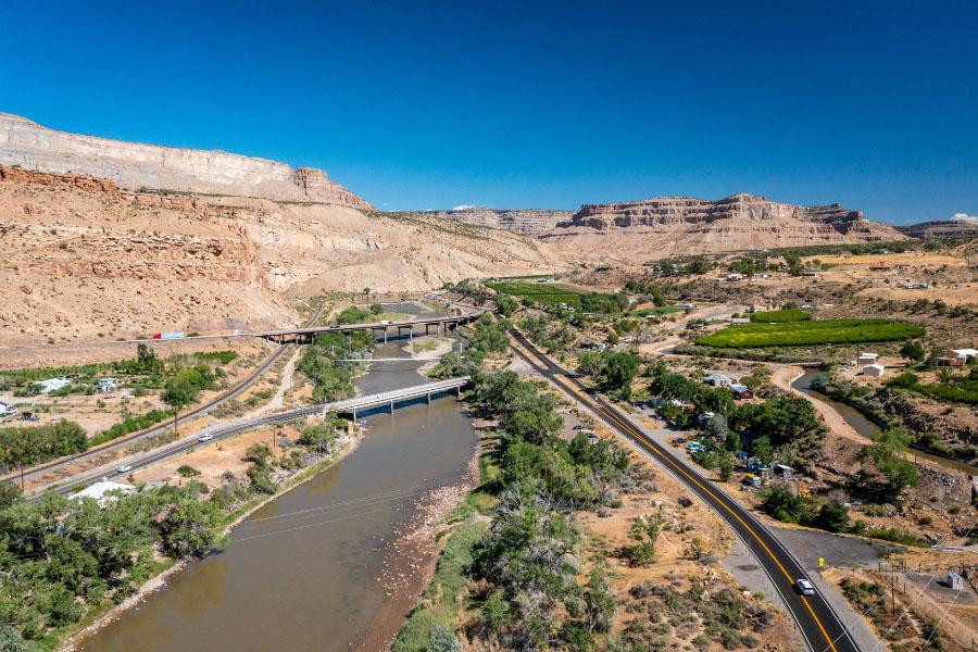 Palisade roads from drone view